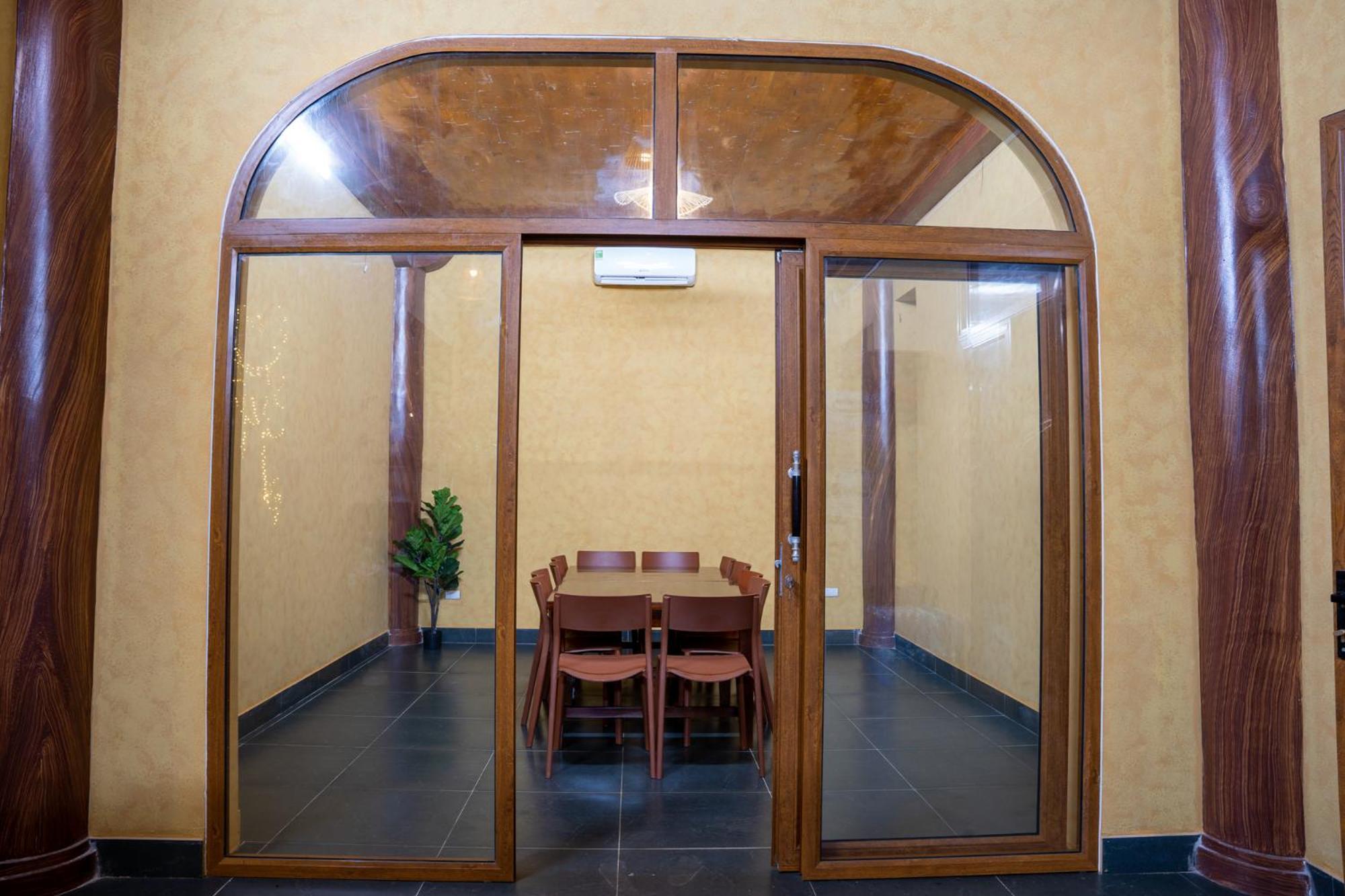 Sky Bay Lodge Ха Жианг Екстериор снимка