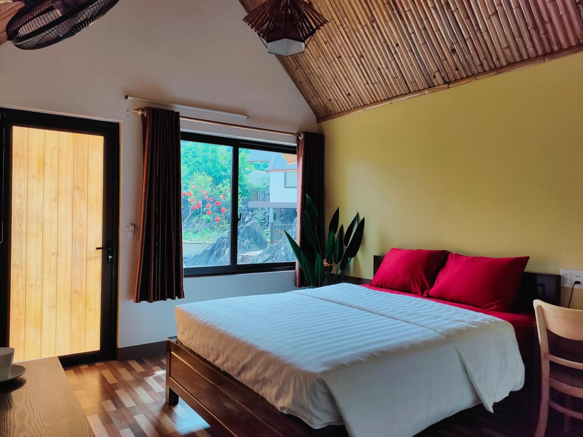 Sky Bay Lodge Ха Жианг Екстериор снимка